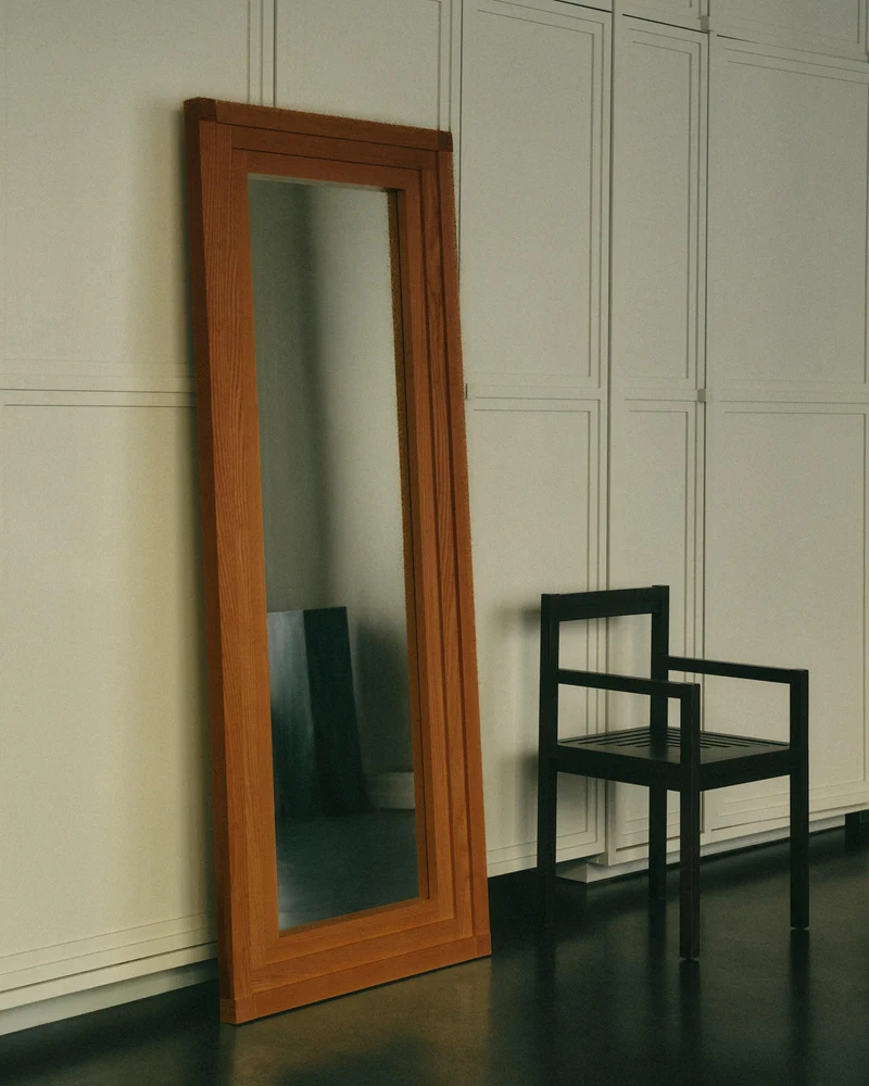 FRANKIE ARMCHAIR