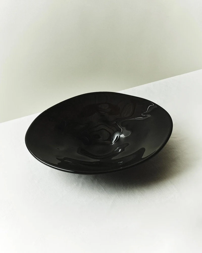 S.R. TRAY PLAIN BLACK