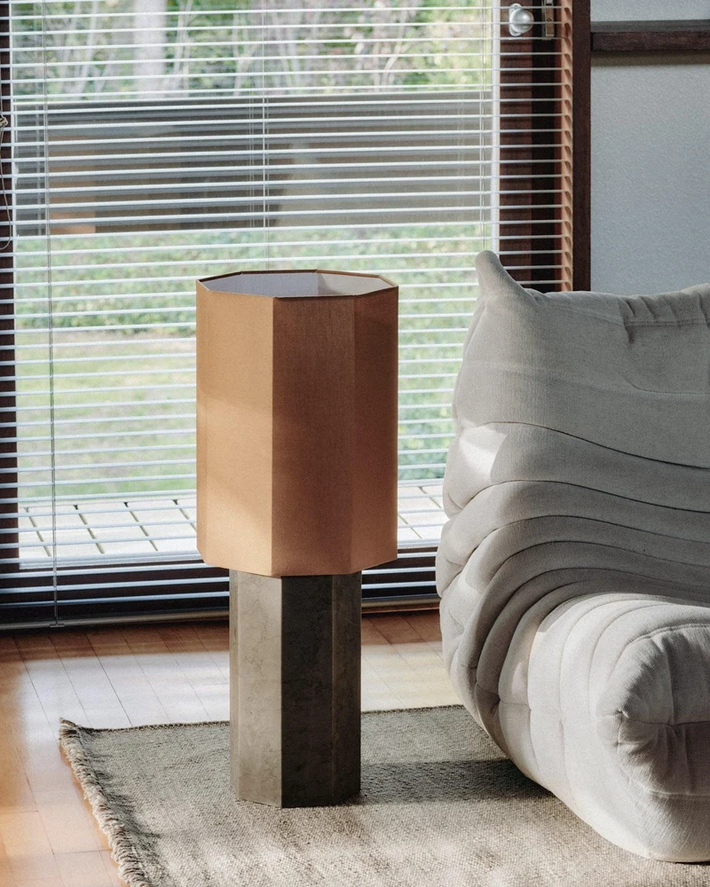 EIGHT OVER EIGHT LAMP GRANDE