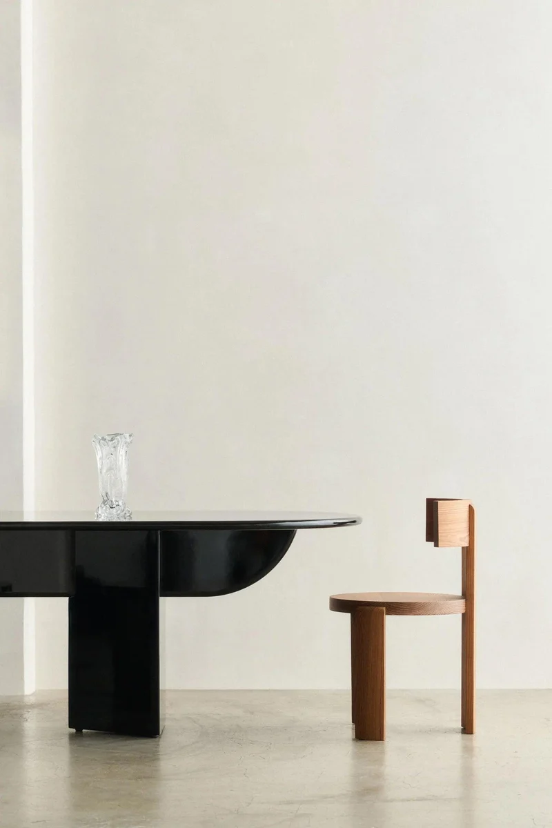PILLABOUT TABLE 02