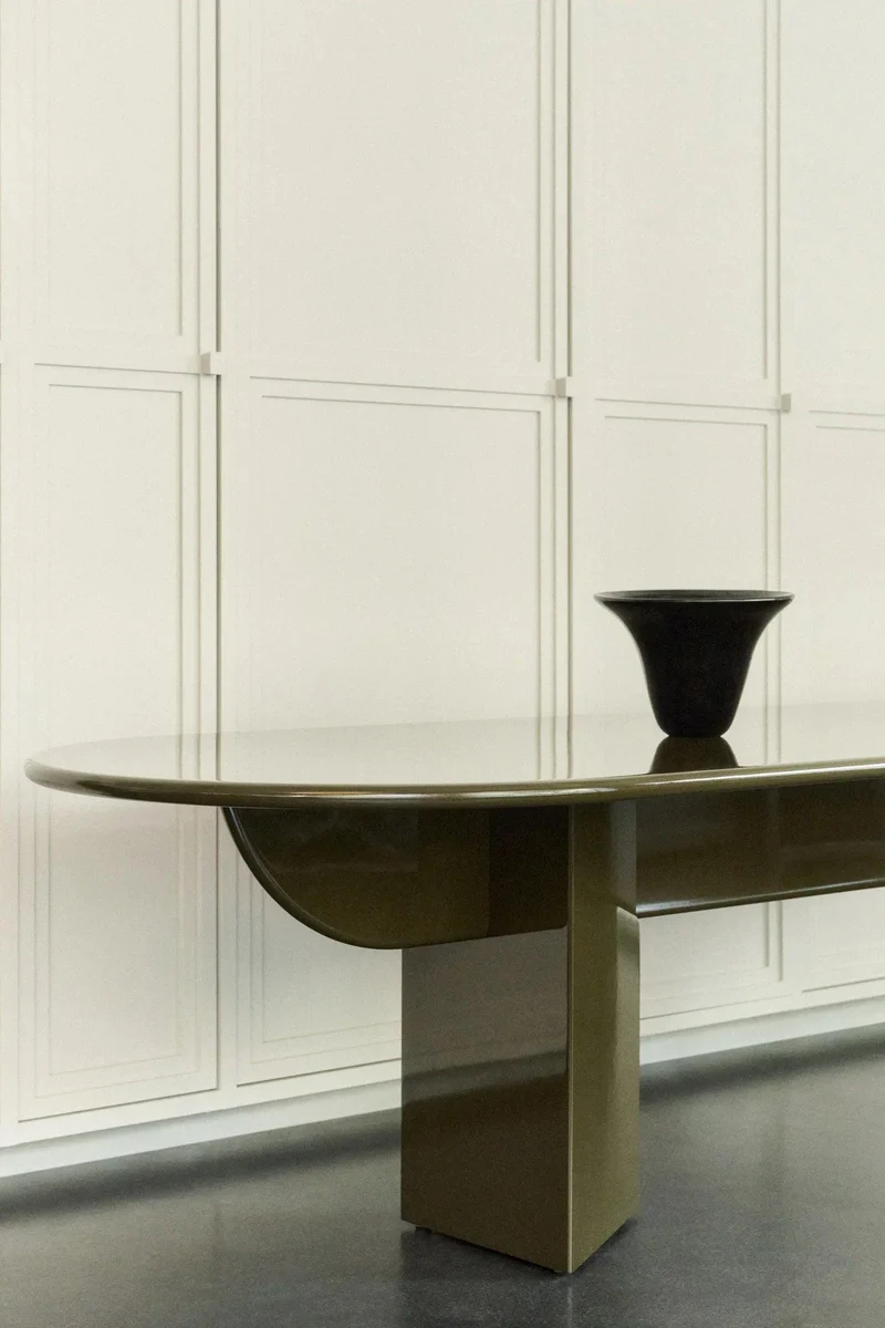 PILLABOUT TABLE 02