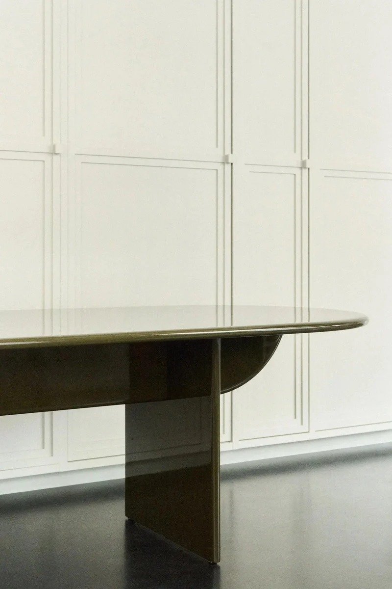PILLABOUT TABLE 02