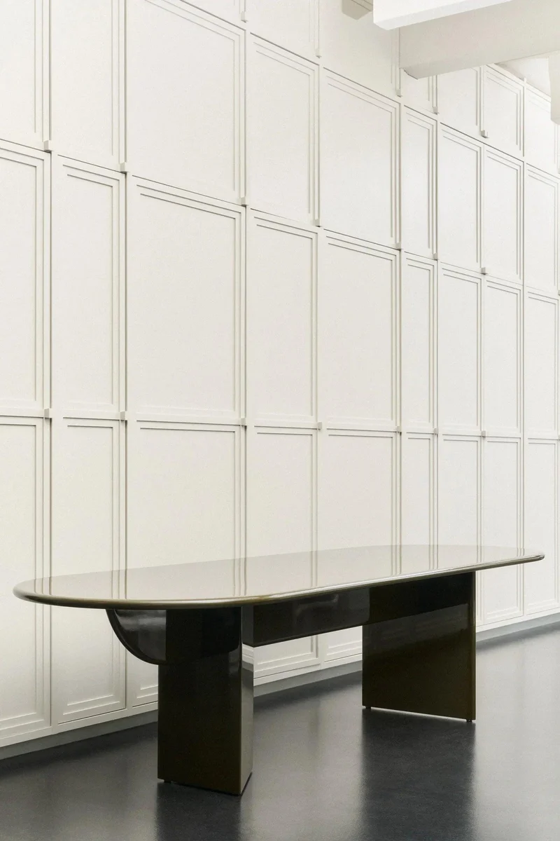 PILLABOUT TABLE 03