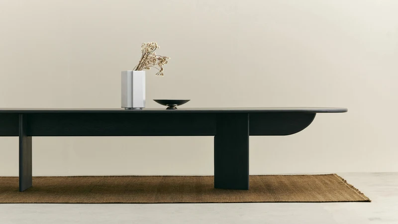 PILLABOUT TABLE 03