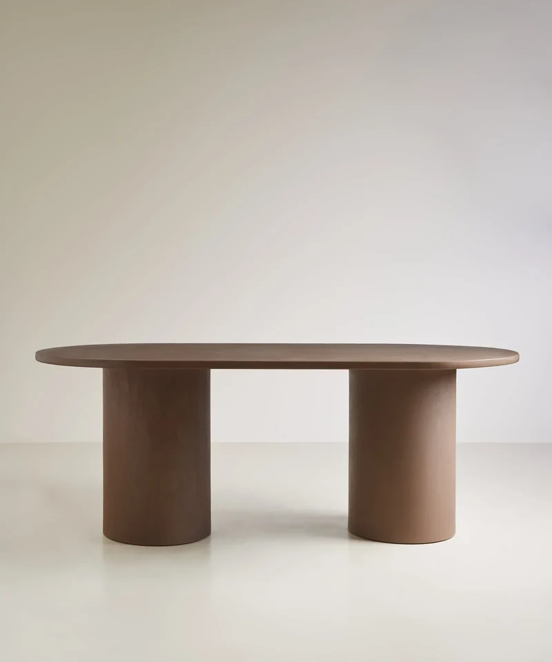Mesa de Comedor Ovalada en Microcemento Juno