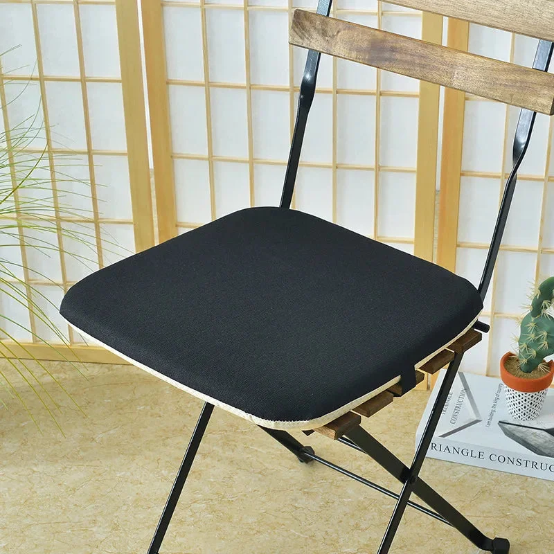 Galette de Chaise Noire classique