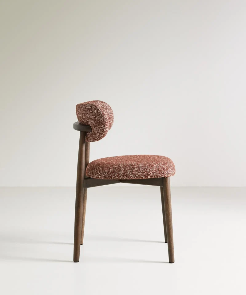 Silla de Comedor en Madera y Tapizada Dean (Color Edition)
