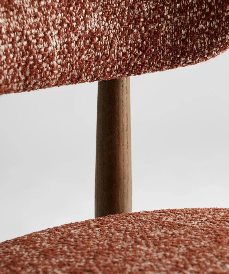 Silla de Comedor en Madera y Tapizada Dean (Color Edition)