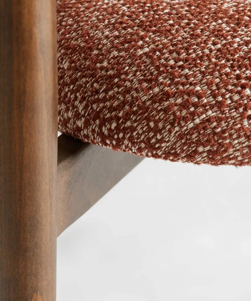 Silla de Comedor en Madera y Tapizada Dean (Color Edition)