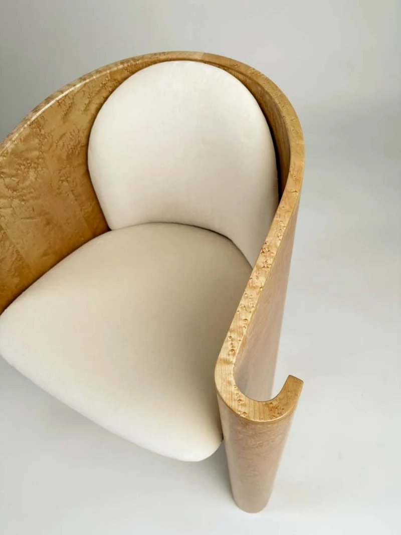 Volute Chair
