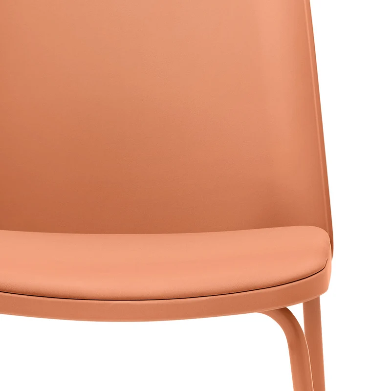 Chaise Résine Faux Cuir - Cosmo Orange