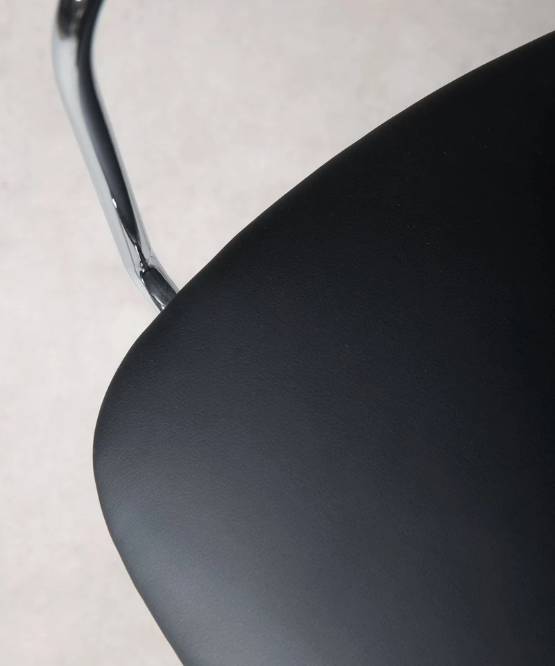 Silla de Comedor de Polipiel y Metal con Reposabrazos Moritz PU