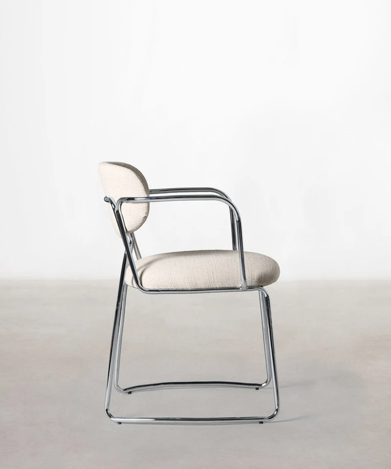 Silla de Comedor de Tela y Metal con Reposabrazos Moritz Arms