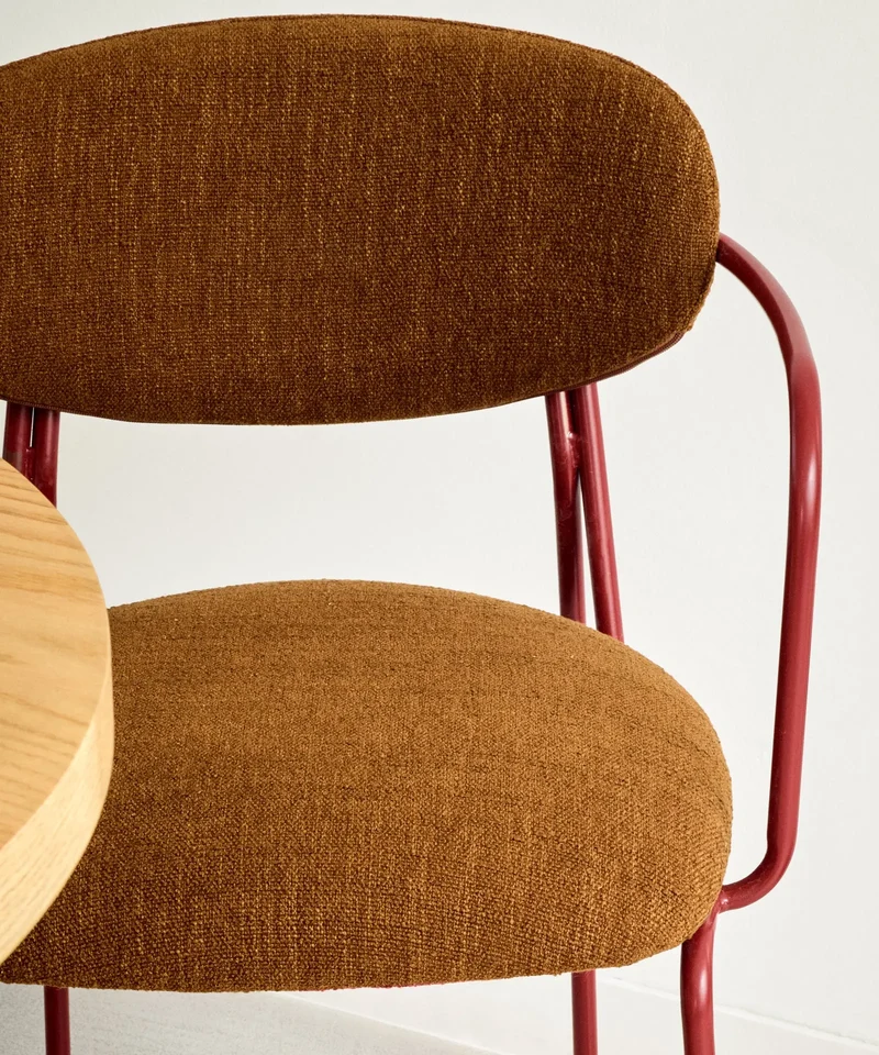 Silla de Comedor de Tela y Metal con Reposabrazos Moritz Arms