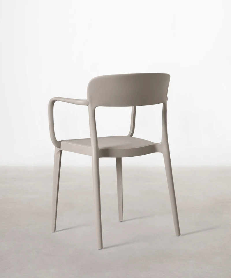 Silla de Polipropileno con Reposabrazos Saria