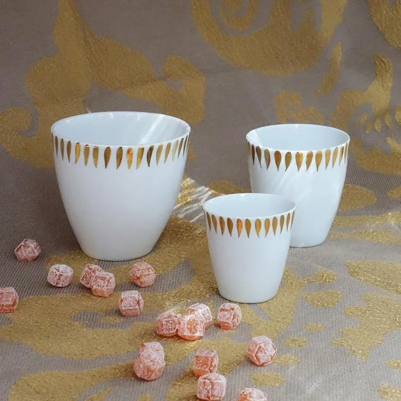 GRANDE TASSE ASSOIFFÉE, feux follets