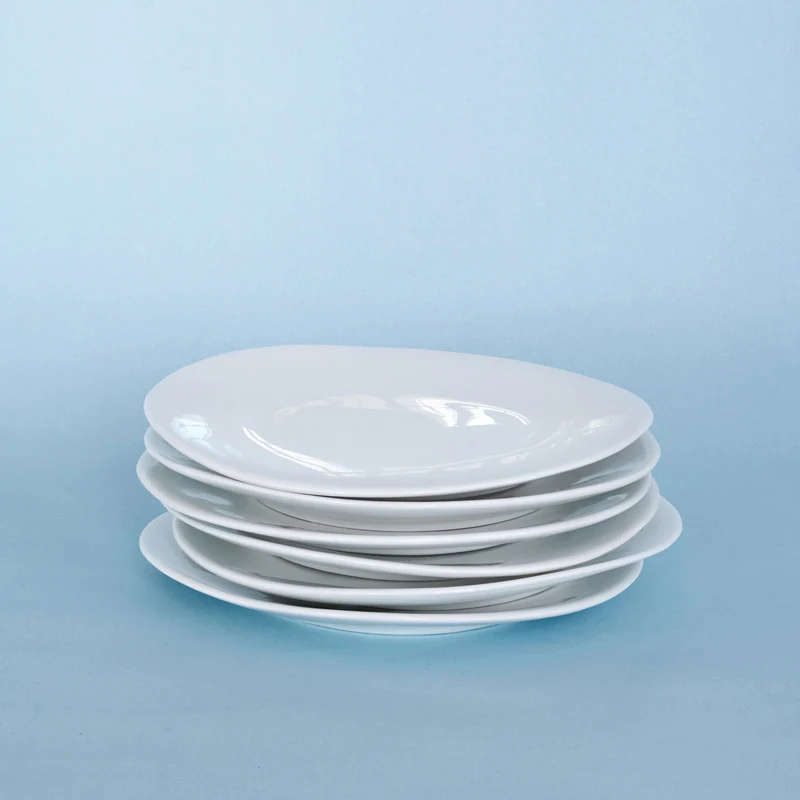 PETITE ASSIETTE AFFAMÉE