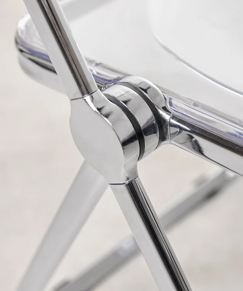 Silla plegable en acero cromado Luma