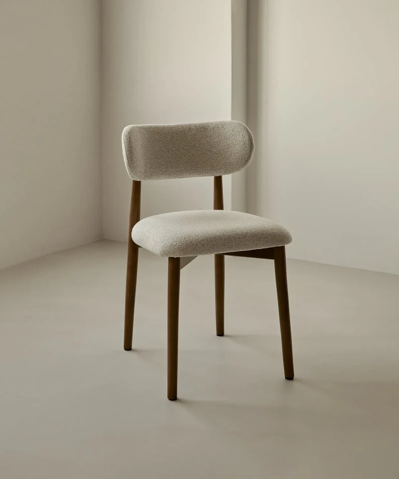 Silla de Comedor en Madera y Tapizada Dean