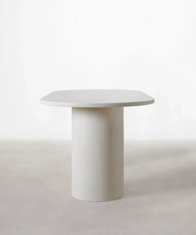 Mesa de Comedor Ovalada en Microcemento Juno