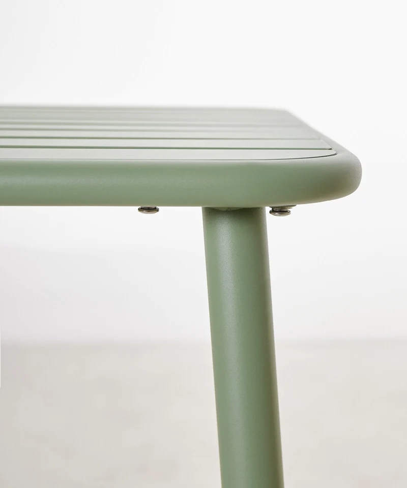 Mesa exterior de metal cuadrada Brisa (70x70 cm)