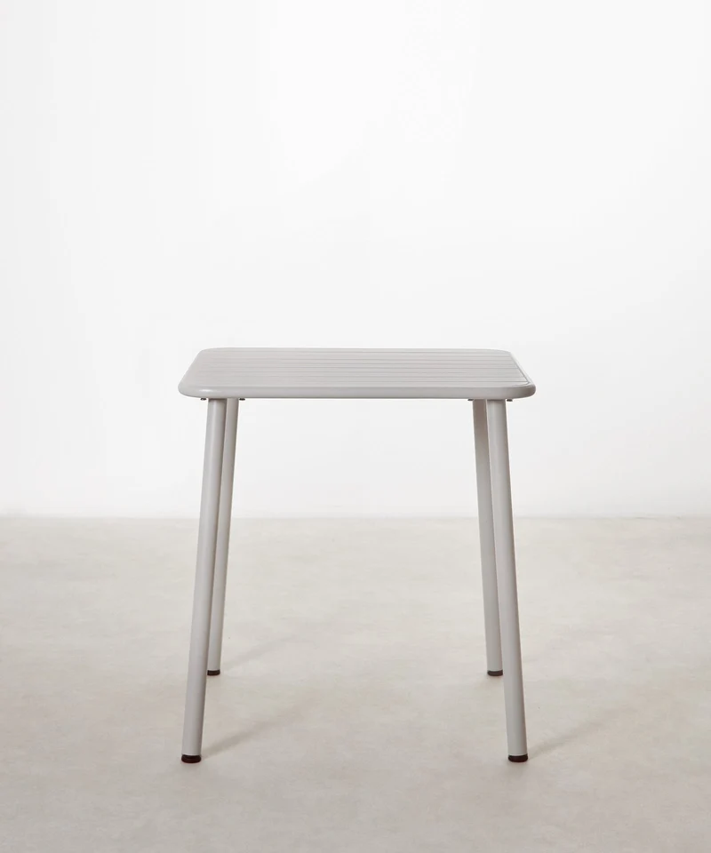 Mesa exterior de metal cuadrada Brisa (70x70 cm)