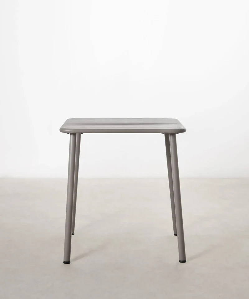 Mesa exterior de metal cuadrada Brisa (70x70 cm)