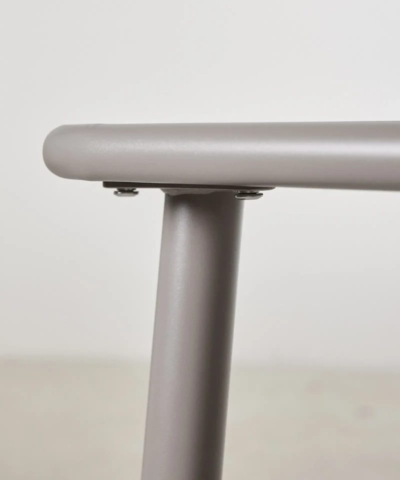 Mesa exterior de metal alargada Sora (140x70 cm)