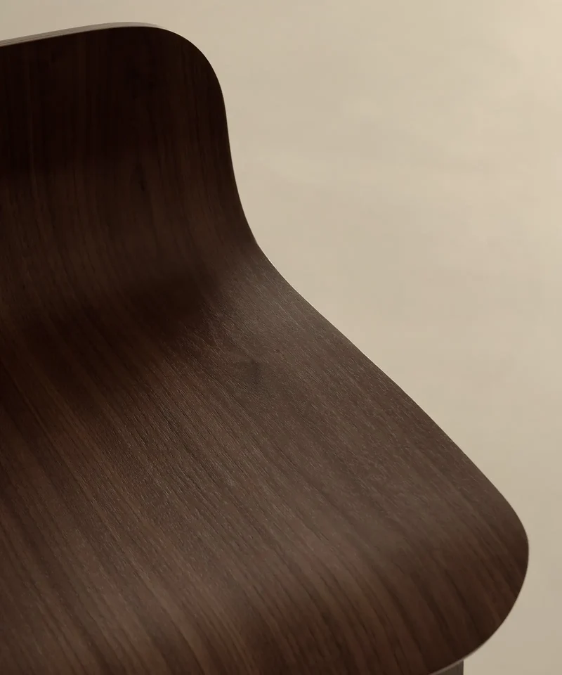 Taburete de madera Eira