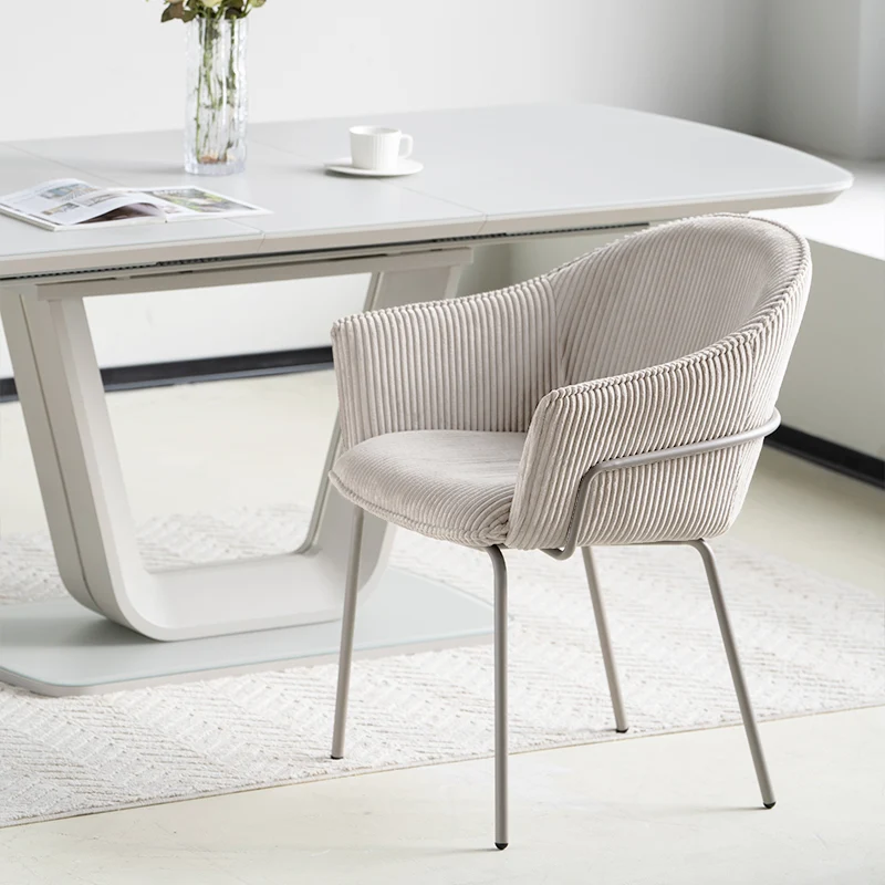 Fauteuil salle à manger Beatrix [Velours][Lot de 1]