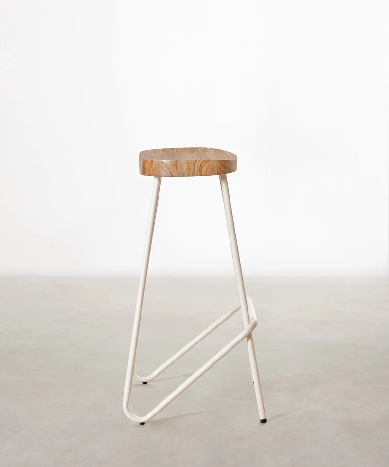 Taburete Alto en Acero y Madera Kai
