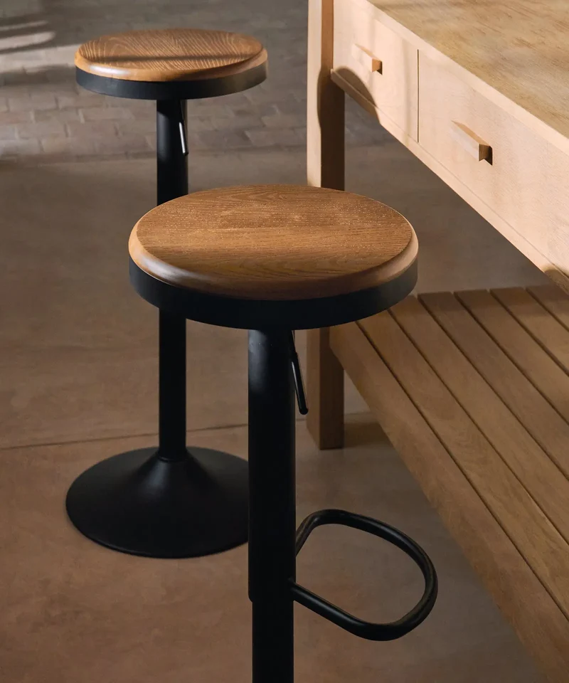 Taburete Alto Regulable en Acero y Madera Oslo