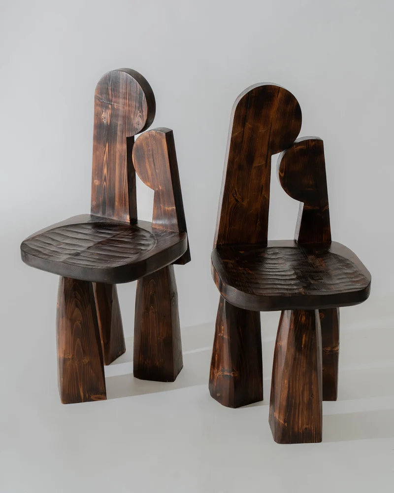 Speaking Chair in Hand Carved Nordic Fir Wood