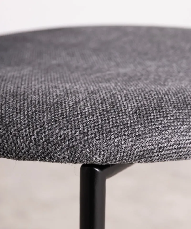 Silla de Comedor en Tela y Metal Maruchi