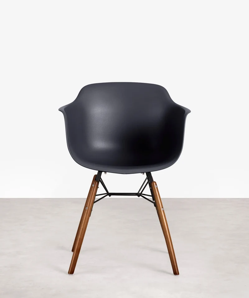 Silla de Polipropileno y Madera con Reposabrazos Elon Arms