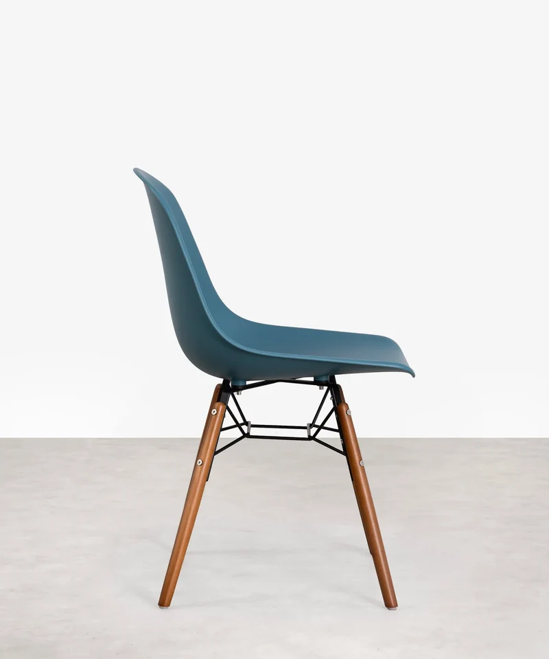 Silla de Polipropileno y Madera Elon