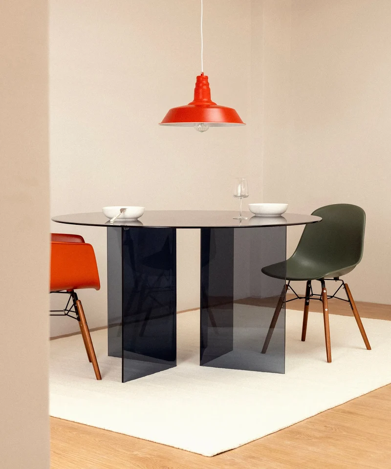 Silla de Polipropileno y Madera Elon