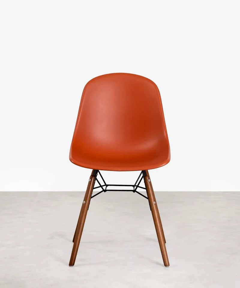 Silla de Polipropileno y Madera Elon