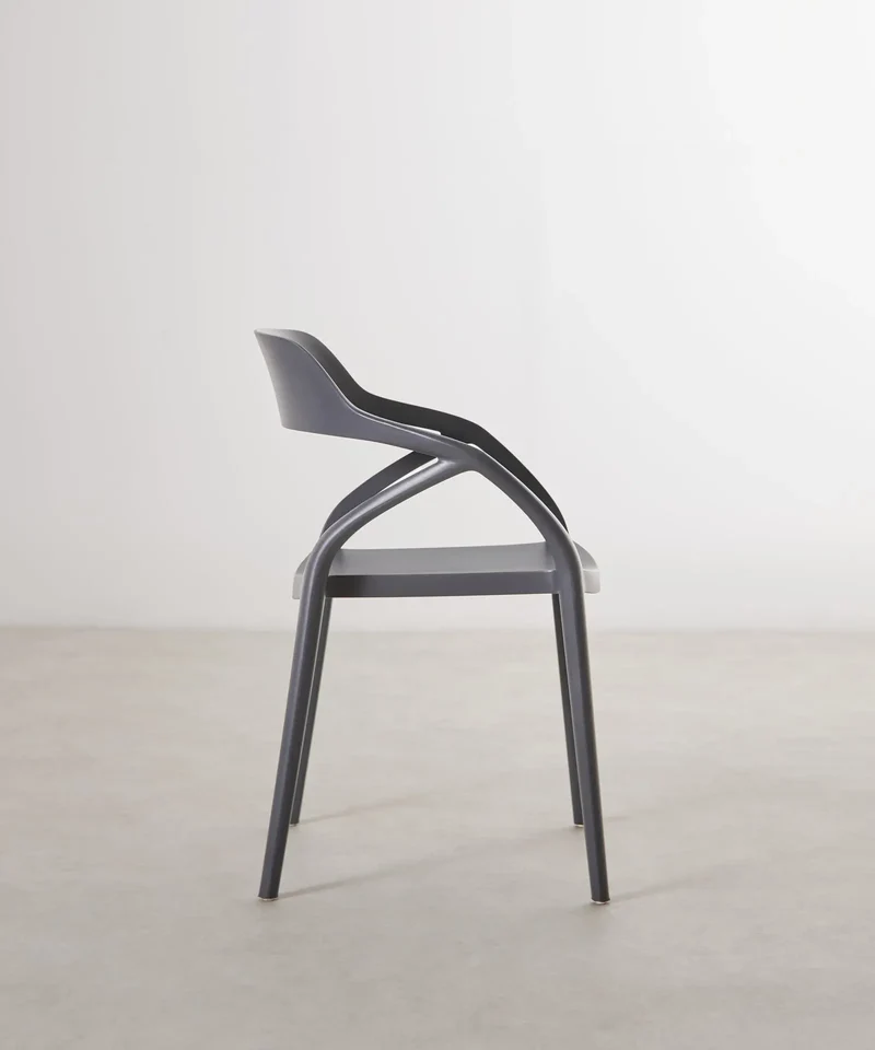 Silla de Polipropileno con Reposabrazos Grace
