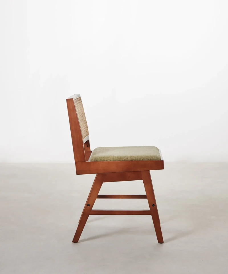 Silla de Comedor en Madera Tapizada Pauline