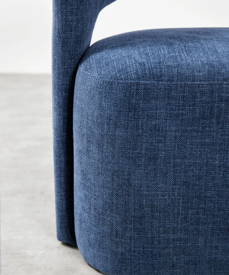 Sillón Tapizado con Reposabrazos Naya