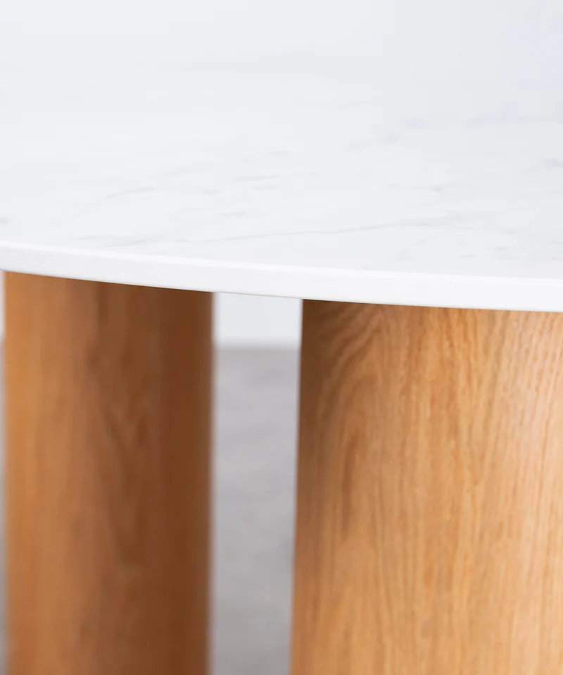 Mesa de Comedor Redonda en Madera y Mármol Anetta (120 cm)