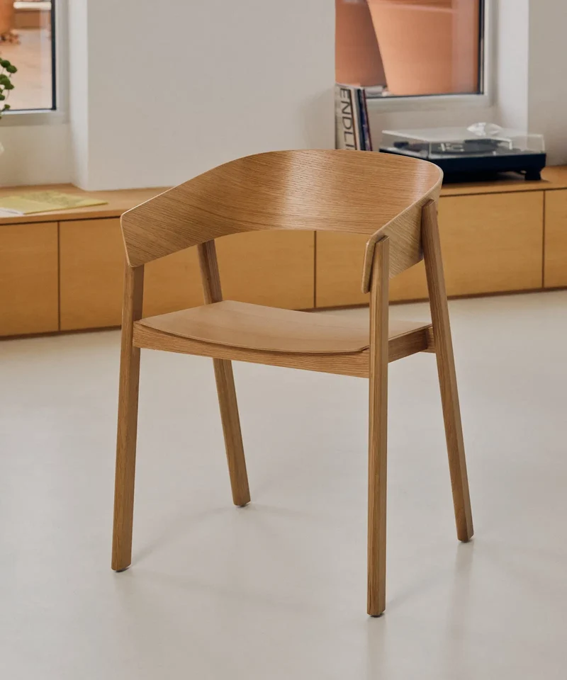 Silla de comedor en Madera con Reposabrazos Isabella