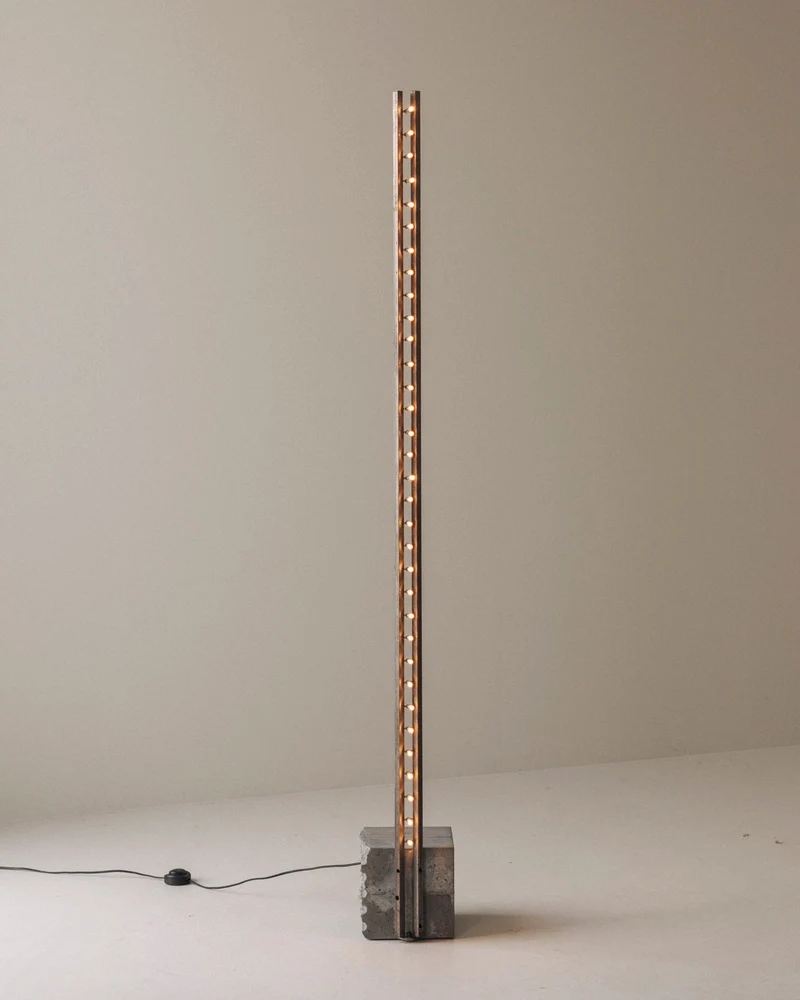 Vintage Sculptural Brutalist Floor Lamp in Concrete and Steel, 1980s
