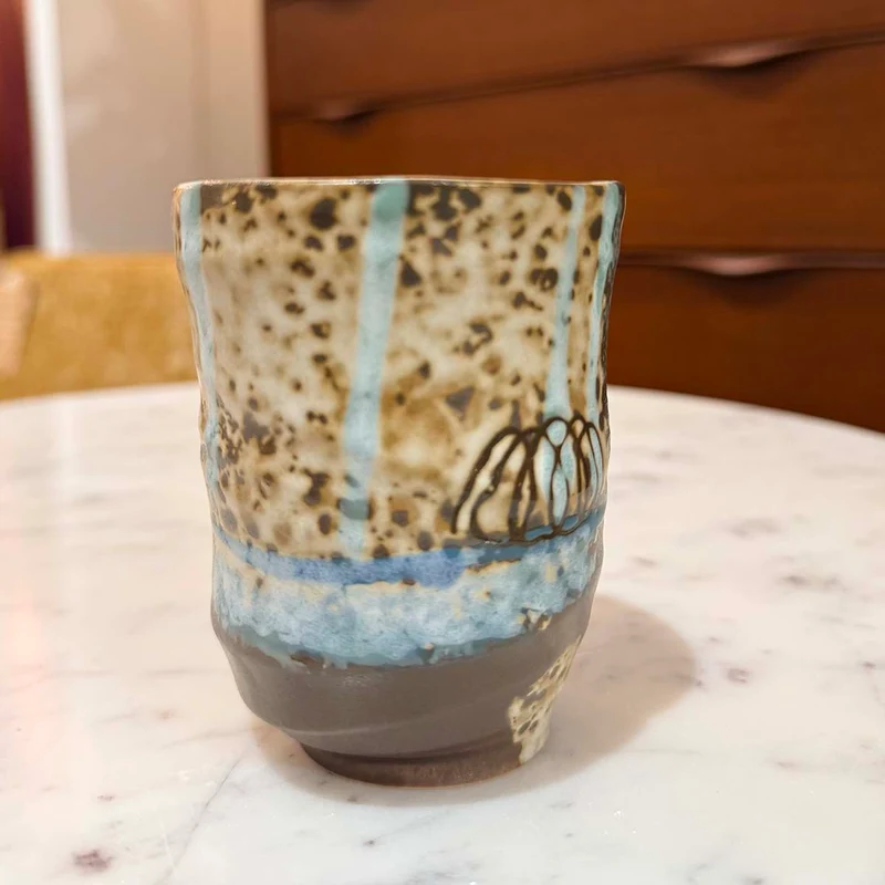 MUG "SCRATCHED"