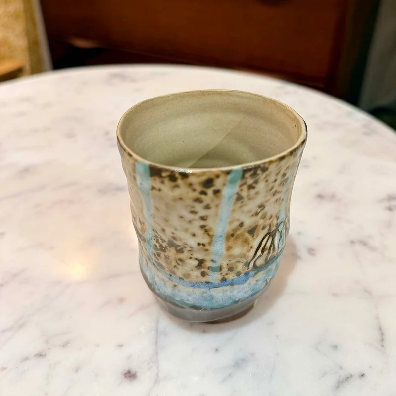 MUG "SCRATCHED"