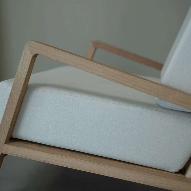 Fauteuil en bois massif SWEDEN | NordicStory