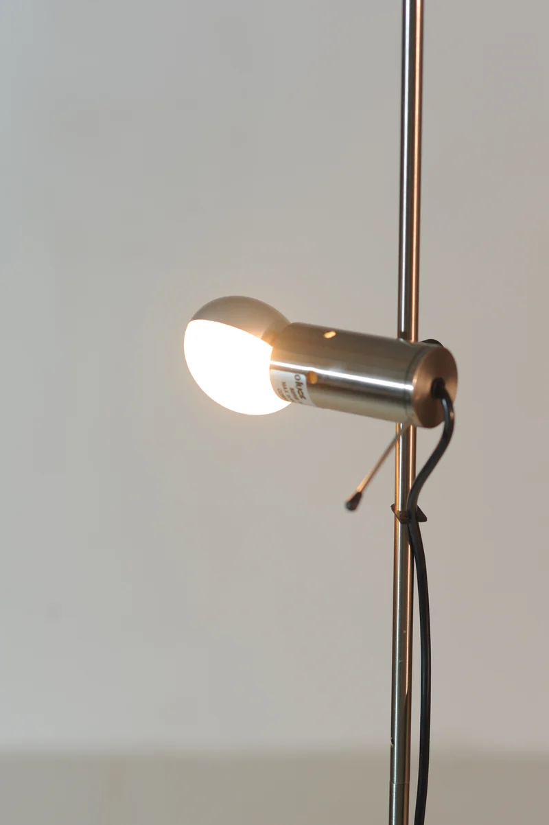 Vintage Model 387 Travertine Floor Lamp by Tito Agnoli for Oluce, Italy, 1960s