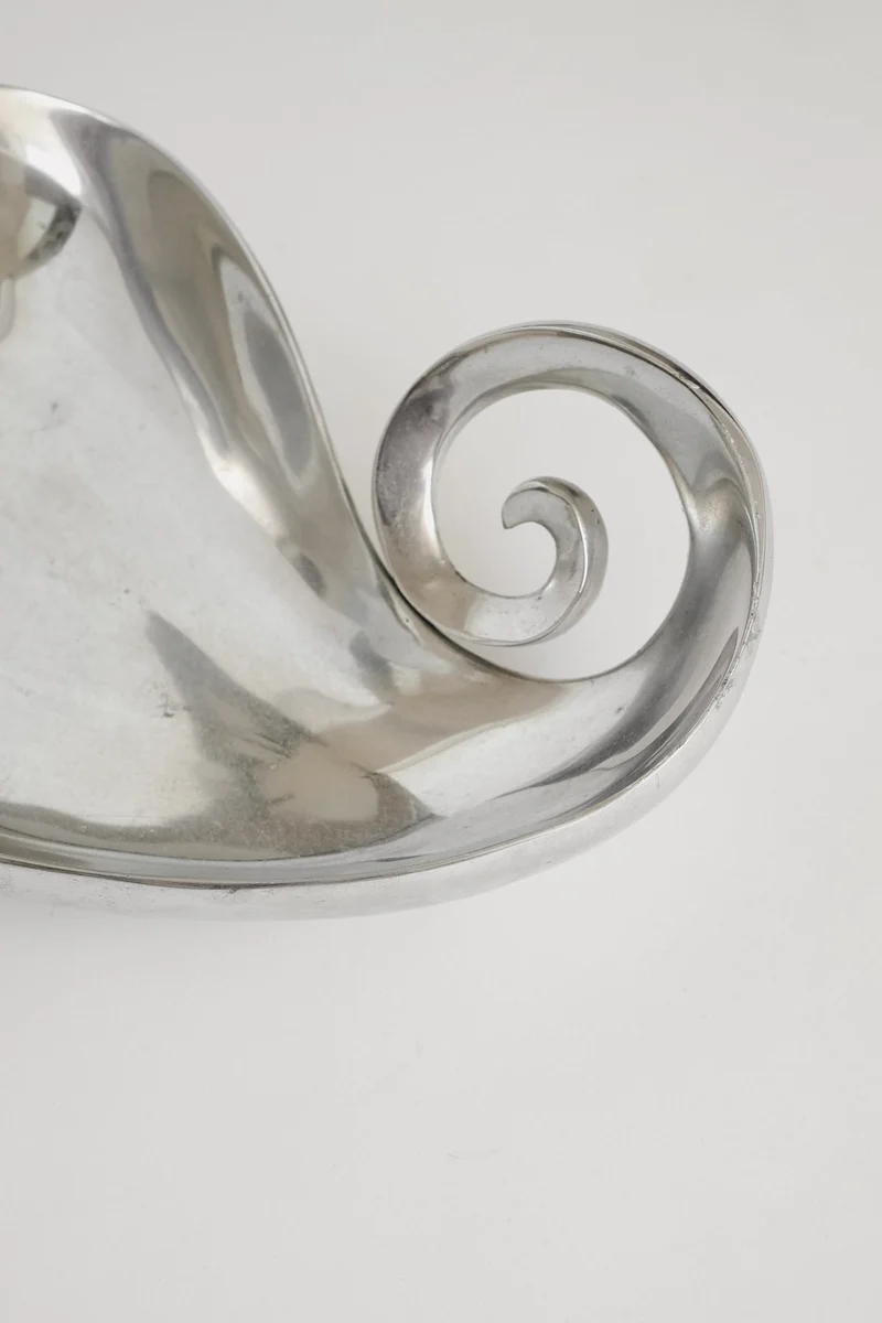 Elegant Aluminium Spiral Dish