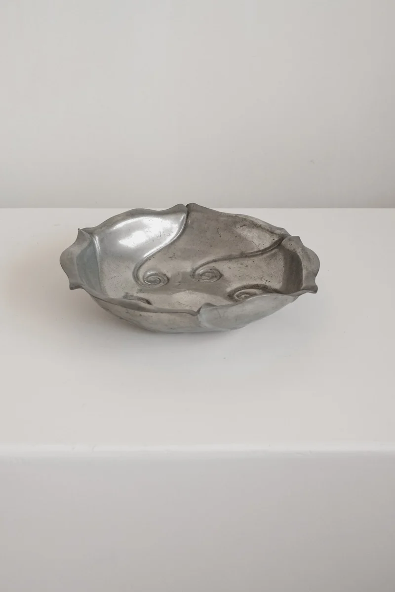 Elegant Art Nouveau Dutch Pewter Bowl
